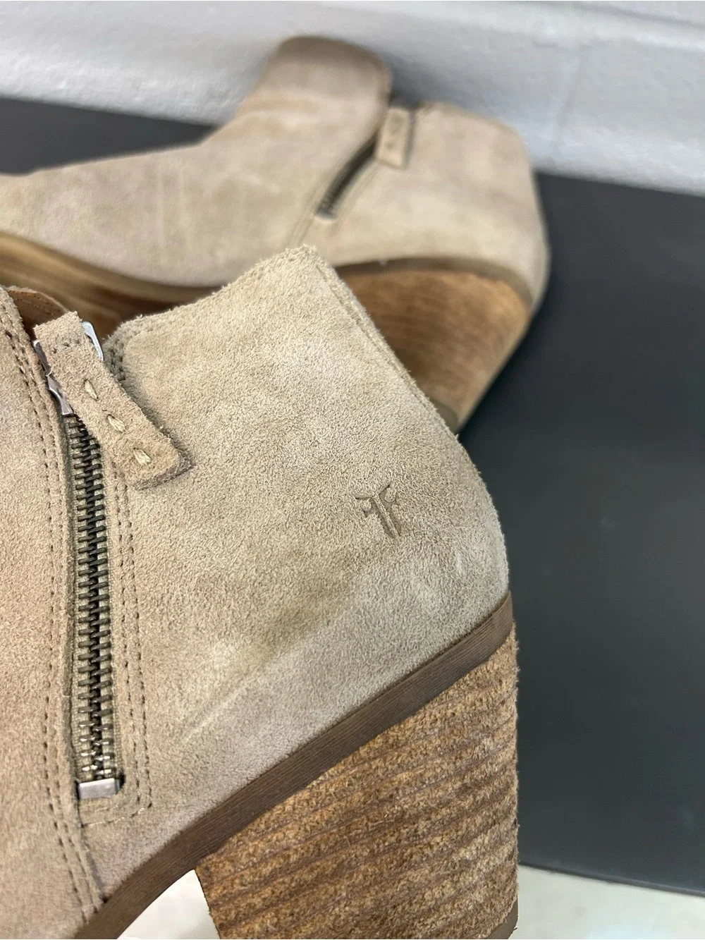 Frye classic suede